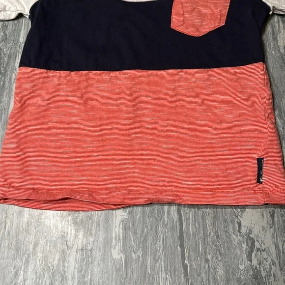 ๐3/$15 Ben Sherman Tee with pocket - Picture 3 of 5